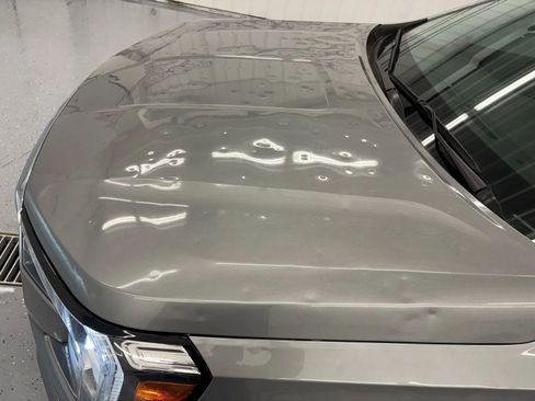 Used 2023 GMC Terrain SLE w/ Driver Convenience Package image 17