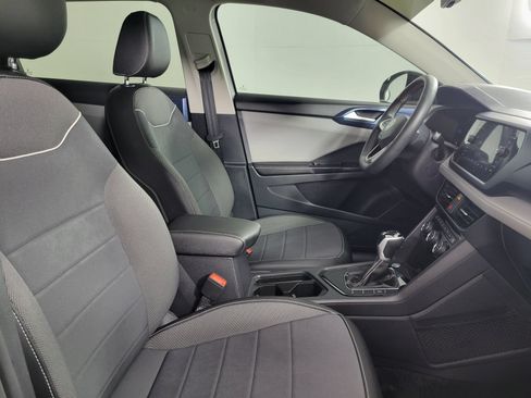 Used 2024 Volkswagen Taos SE FWD image 45