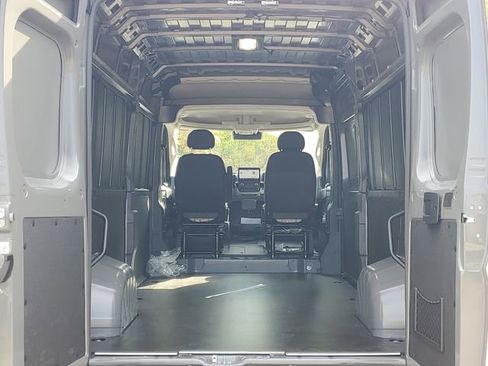 New 2026 RAM ProMaster 2500 w/ Quick Order Package 22G SLT FWD image 8