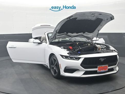 Used 2024 Ford Mustang Premium image 34