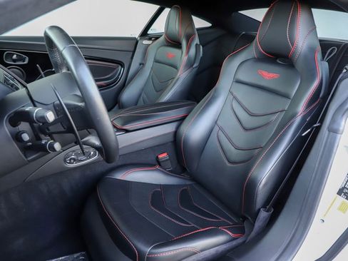 Used 2019 Aston Martin DBS Superleggera RWD image 8
