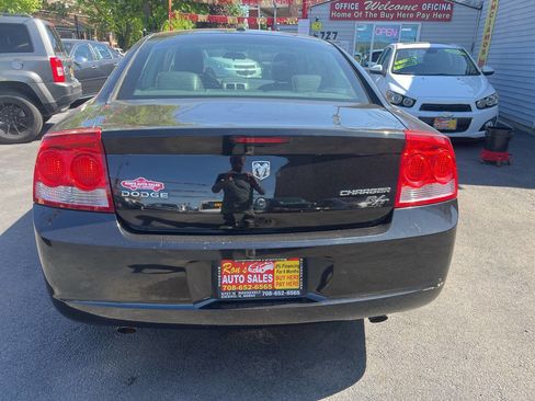 Used 2009 Dodge Charger R/T RWD image 6