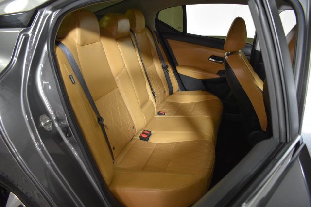 Used 2023 Nissan Sentra SV w/ SV Premium Package FWD image 31