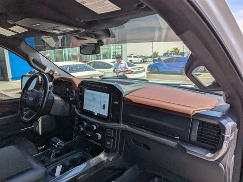 Used 2022 Ford F150 Lariat AWD/4WD image 41
