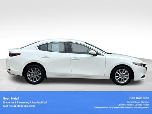 Used 2022 MAZDA MAZDA3 s FWD image 4