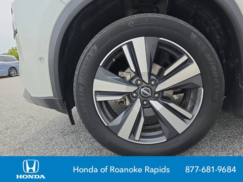Used 2022 Nissan Rogue SL w/ SL Premium Package FWD image 9