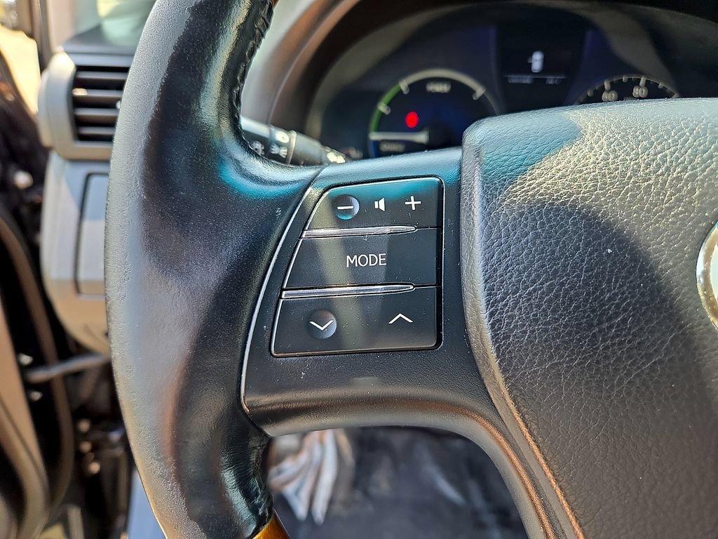 Used 2010 Lexus RX 450h AWD w/ Premium Pkg image 23