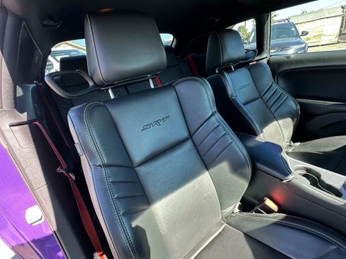 Used 2016 Dodge Challenger SRT Hellcat image 16