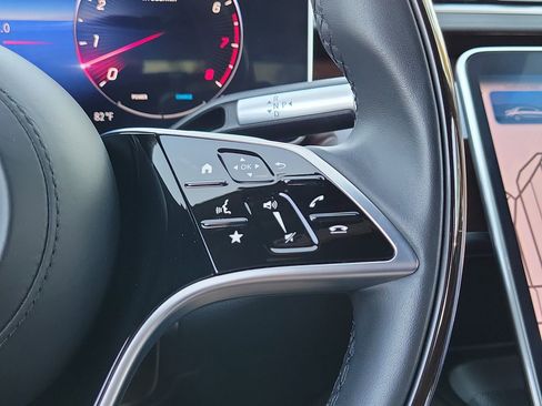 Certified 2023 Mercedes-Benz S 500 4MATIC image 31