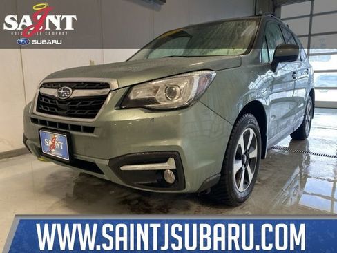 Used 2018 Subaru Forester 2.5i Limited image 1