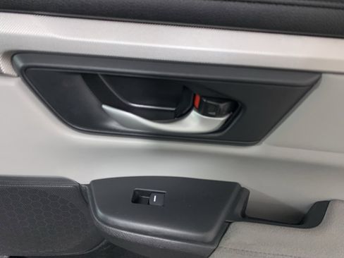 Used 2020 Honda CR-V LX image 37