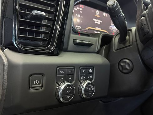Used 2024 GMC Sierra 1500 AT4X AWD/4WD image 21