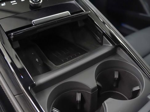 New 2025 Porsche Panamera 4 image 33