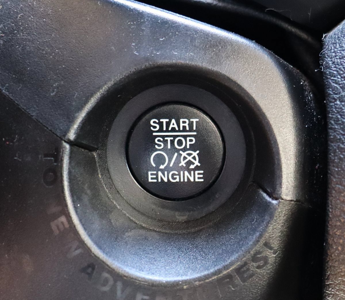 Used 2018 Jeep Renegade Latitude FWD image 52