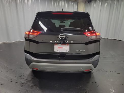 Used 2023 Nissan Rogue SV AWD/4WD image 7