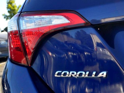 Used 2016 Toyota Corolla S Premium image 7