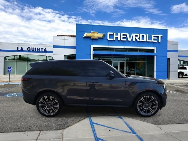 Used 2024 Land Rover Range Rover Sport SE AWD/4WD image 9