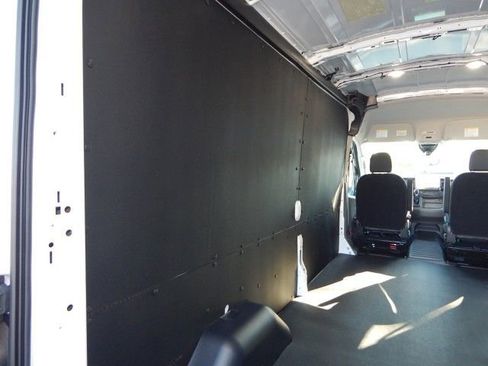 New 2026 Ford Transit 250 148 Medium Roof Extended AWD w/ Load Area Protection Package image 17