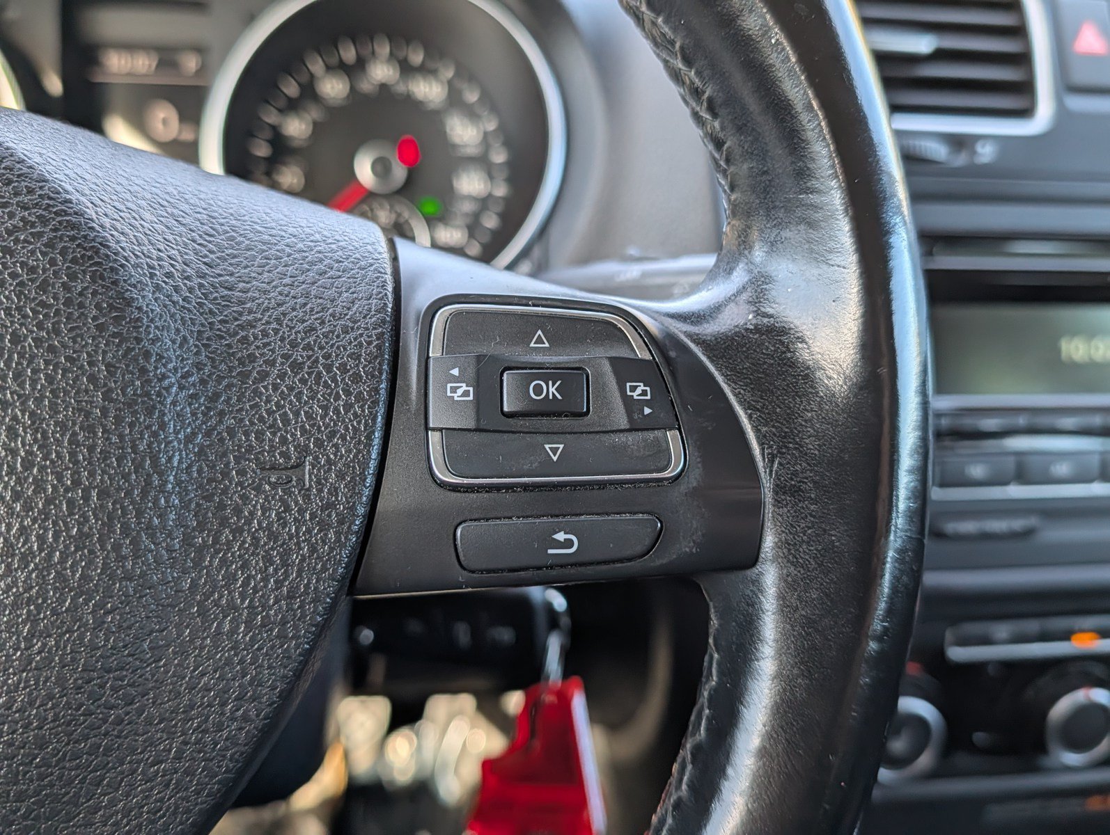 Used 2014 Volkswagen Jetta S FWD image 25