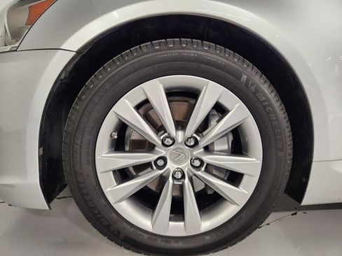 Used 2016 Lexus LS 460 w/ Comfort Package RWD image 8
