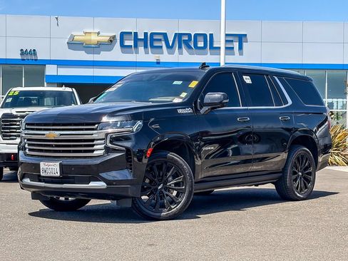 Used 2021 Chevrolet Tahoe High Country w/ Premium Package RWD image 1