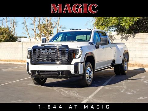 New 2026 GMC Sierra 3500 Denali Ultimate image 1