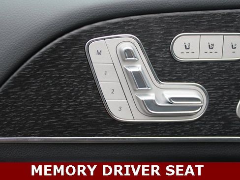 New 2026 Mercedes-Benz GLS 450 4MATIC image 14