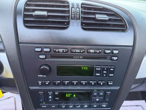 Used 2002 Ford Thunderbird RWD image 36