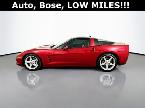 Used 2005 Chevrolet Corvette Coupe w/ Preferred Equipment Group image 5
