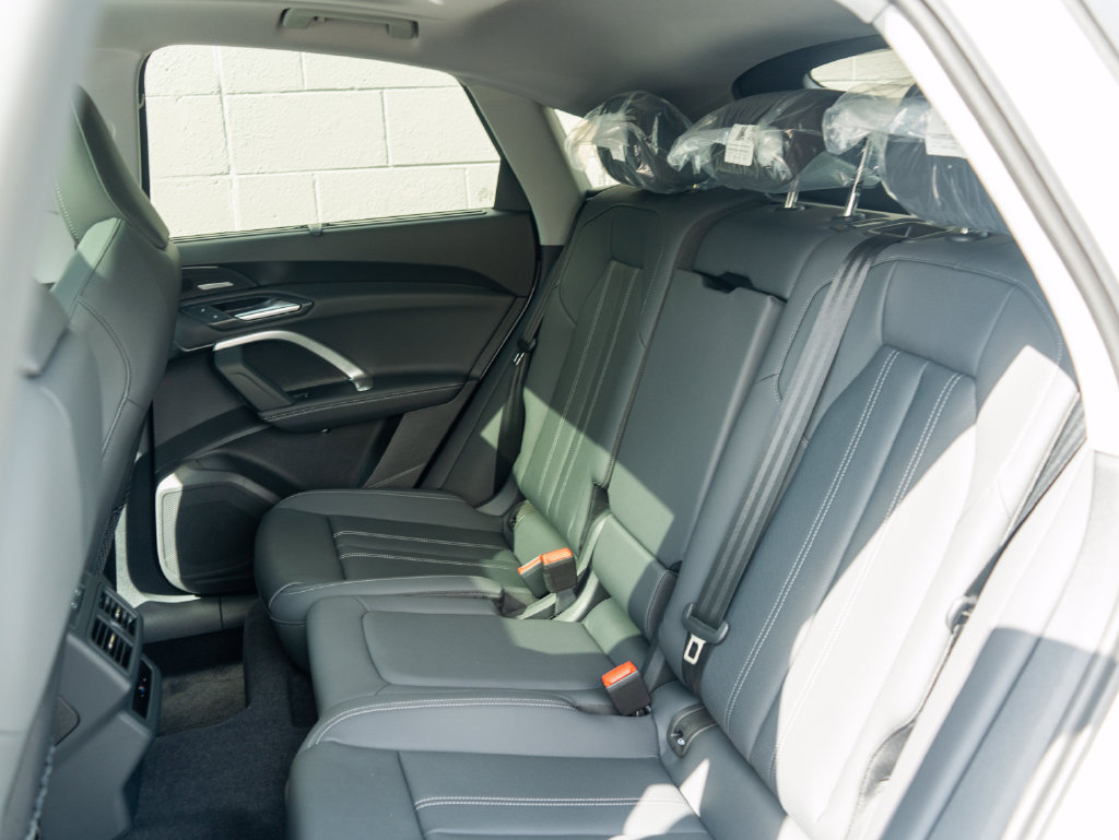 New 2026 Audi Q5 Premium Plus AWD/4WD image 11