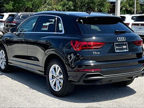 Certified 2025 Audi Q3 2.0T Premium Plus w/ Premium Plus Package AWD/4WD image 7