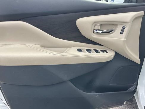 Used 2023 Nissan Murano Platinum AWD/4WD image 27