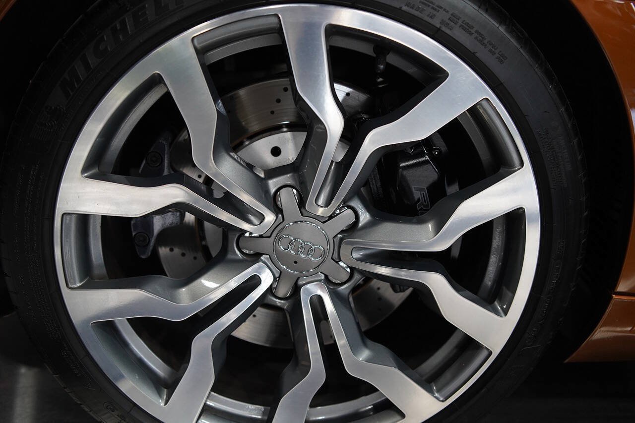 Used 2011 Audi R8 V10 AWD/4WD image 64