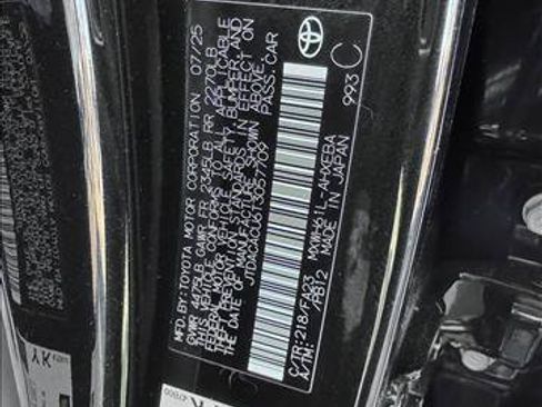 Used 2026 Toyota Prius Plug-In Hybrid FWD image 22