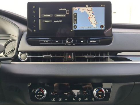 New 2026 Mitsubishi Outlander SE image 24