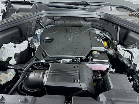 Certified 2025 Genesis GV80 2.5T Prestige image 32