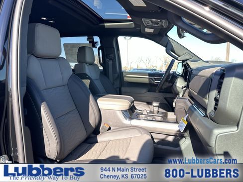 New 2026 Chevrolet Silverado 1500 ZR2 w/ Dark Appearance Package AWD/4WD image 23