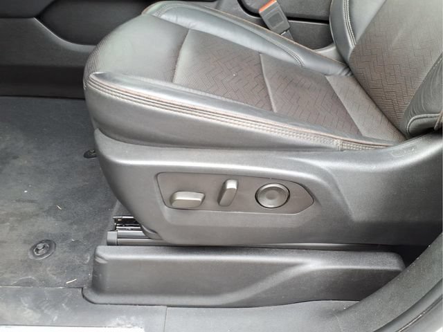 Used 2024 Chevrolet Tahoe High Country w/ Premium Package AWD/4WD image 35
