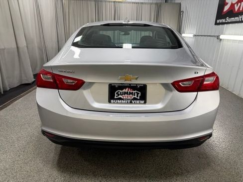 Used 2016 Chevrolet Malibu LT FWD image 5