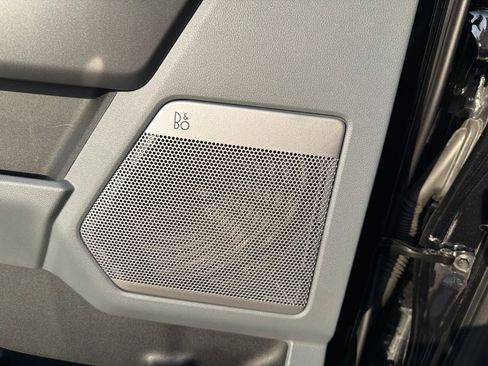 Used 2025 Ford F150 Lightning Flash AWD/4WD image 15