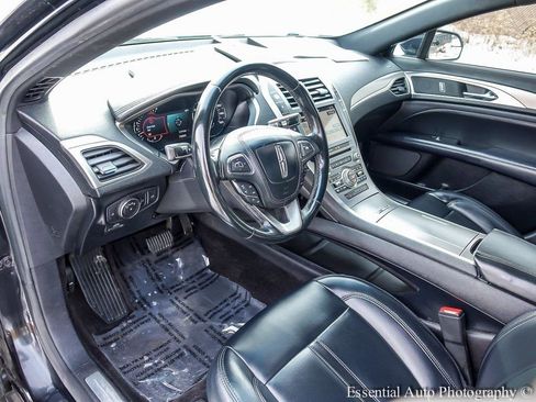 Used 2017 Lincoln MKZ Premiere image 10