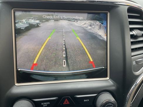 Certified 2016 Jeep Grand Cherokee Limited w/ Luxury Group II image 20