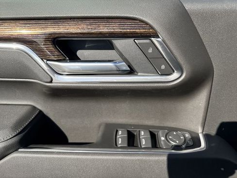 New 2026 GMC Sierra 1500 Elevation image 13