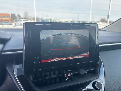 Used 2023 Toyota Corolla LE image 25