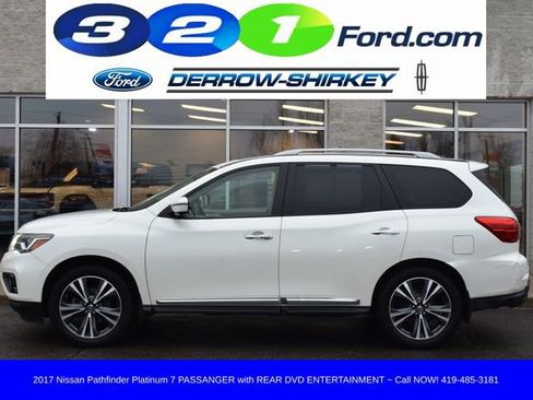 Used 2017 Nissan Pathfinder Platinum w/ Family Entertainment Package AWD/4WD image 2