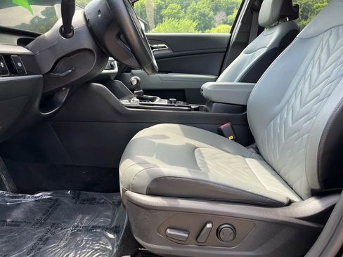 Used 2023 Kia Sportage X-Line w/ X-Line Premium Package image 25