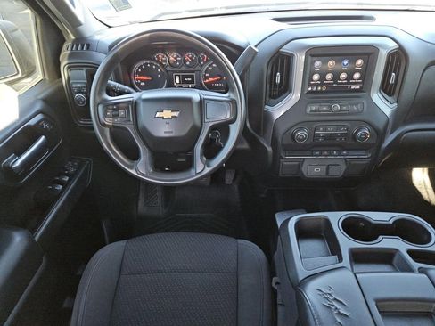 Certified 2020 Chevrolet Silverado 1500 Custom w/ Custom Value Package image 10