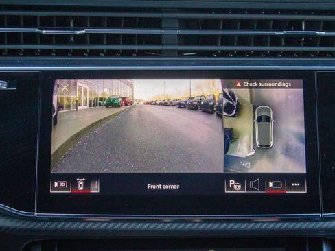 Used 2025 Audi SQ7 Prestige image 18