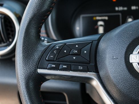 Used 2024 Nissan Kicks SR FWD image 11