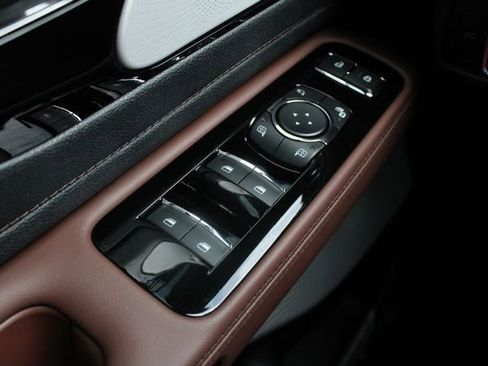 New 2026 Lincoln Aviator Reserve AWD/4WD image 36